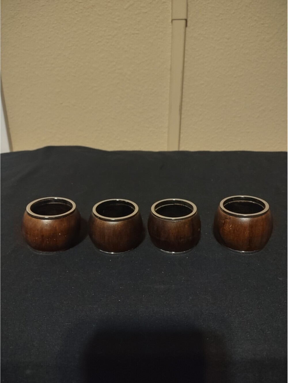 William Sonoma Mango Wood & Nickel Round Napkin Holder set of 4
